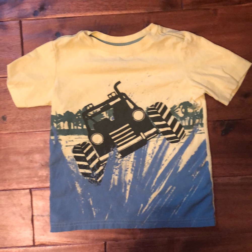Tea collection light yellow t shirt